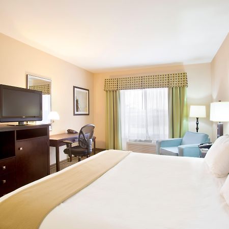 Pike Inn Le Roy - Bloomington Southeast Area Room photo