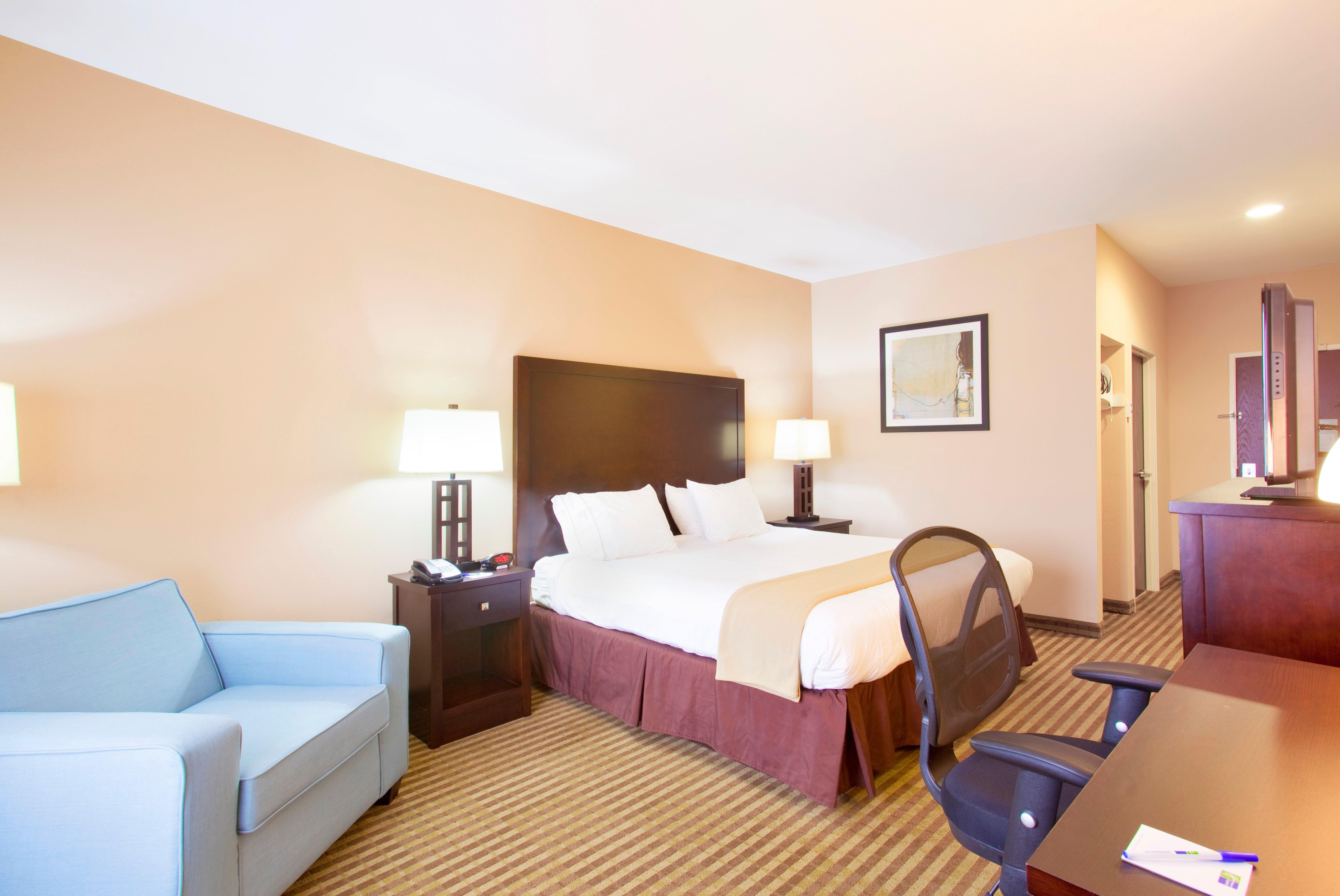 Pike Inn Le Roy - Bloomington Southeast Area Room photo